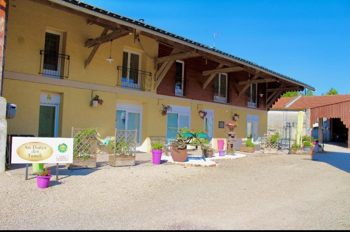 Chambres D'Hotes Aux Portes Des Tumuli Bussy-le-Château Εξωτερικό φωτογραφία