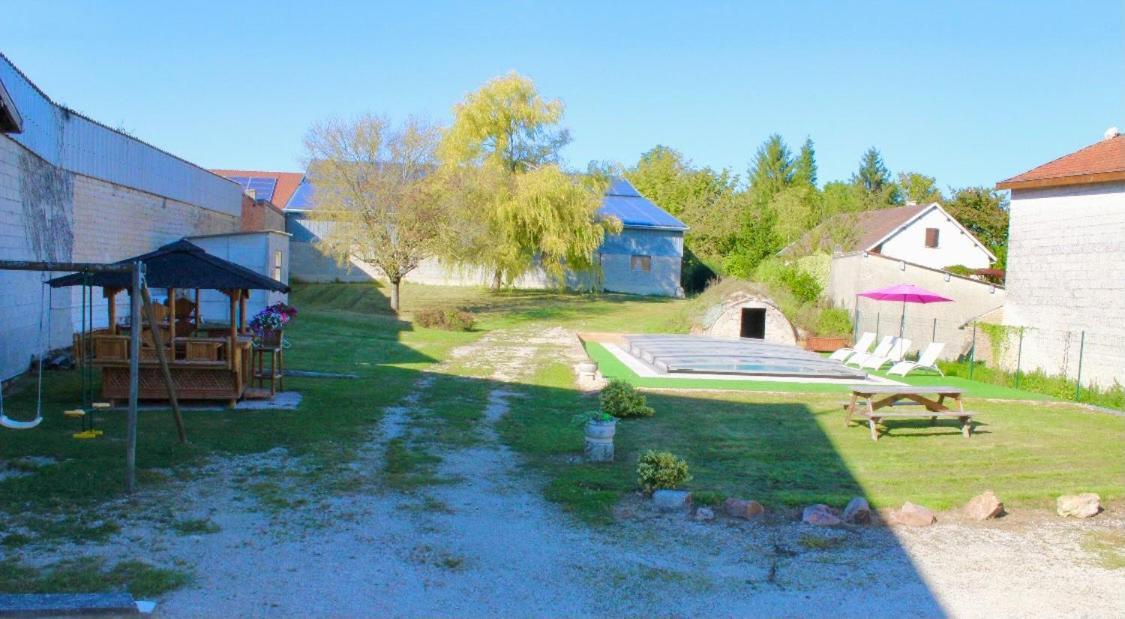 Chambres D'Hotes Aux Portes Des Tumuli Bussy-le-Château Εξωτερικό φωτογραφία